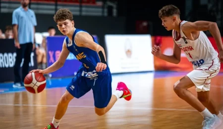 Хто візьме першу перемогу? Україна U-18 проти Азербайджану