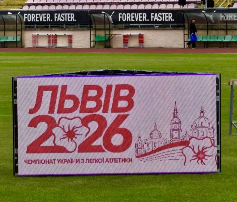 День-3 чемпіонату: хто тріумфував на 10000 м і 110 м з бар’єрами?