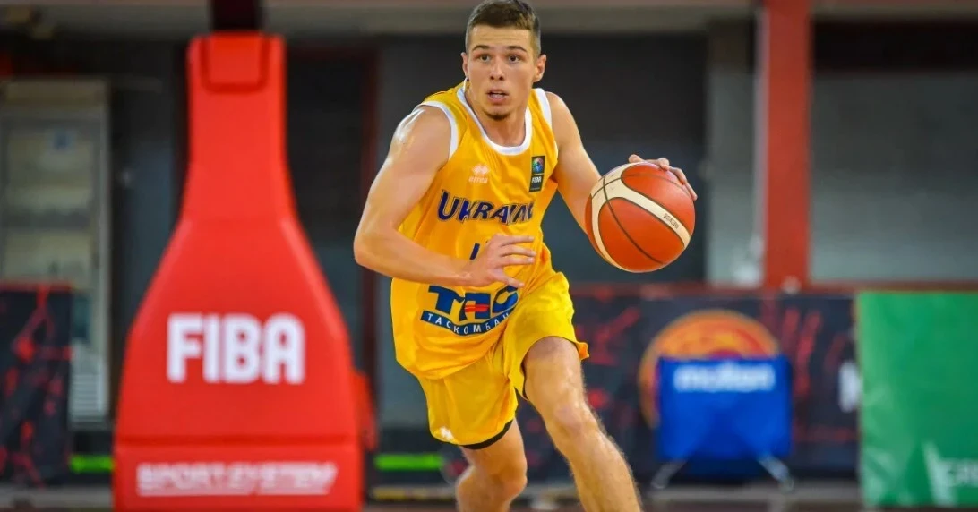 Україна U-18 проти Чехії: де дивитись і хто в заявці на старт Євро?