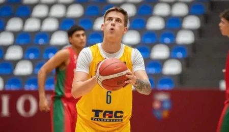 Рієка та Опатя чекають: коли і з ким грає Україна U-18?