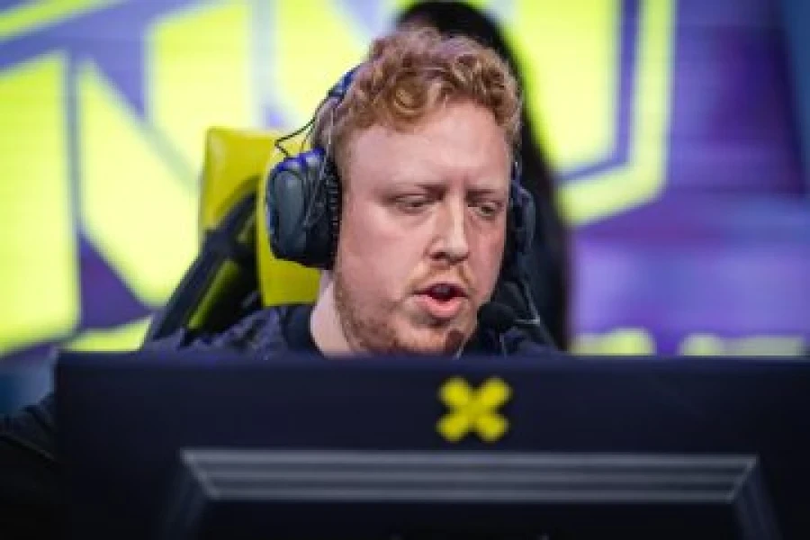 NAVI призупинили співпрацю з ardiis: чому Riot Games втрутилась?