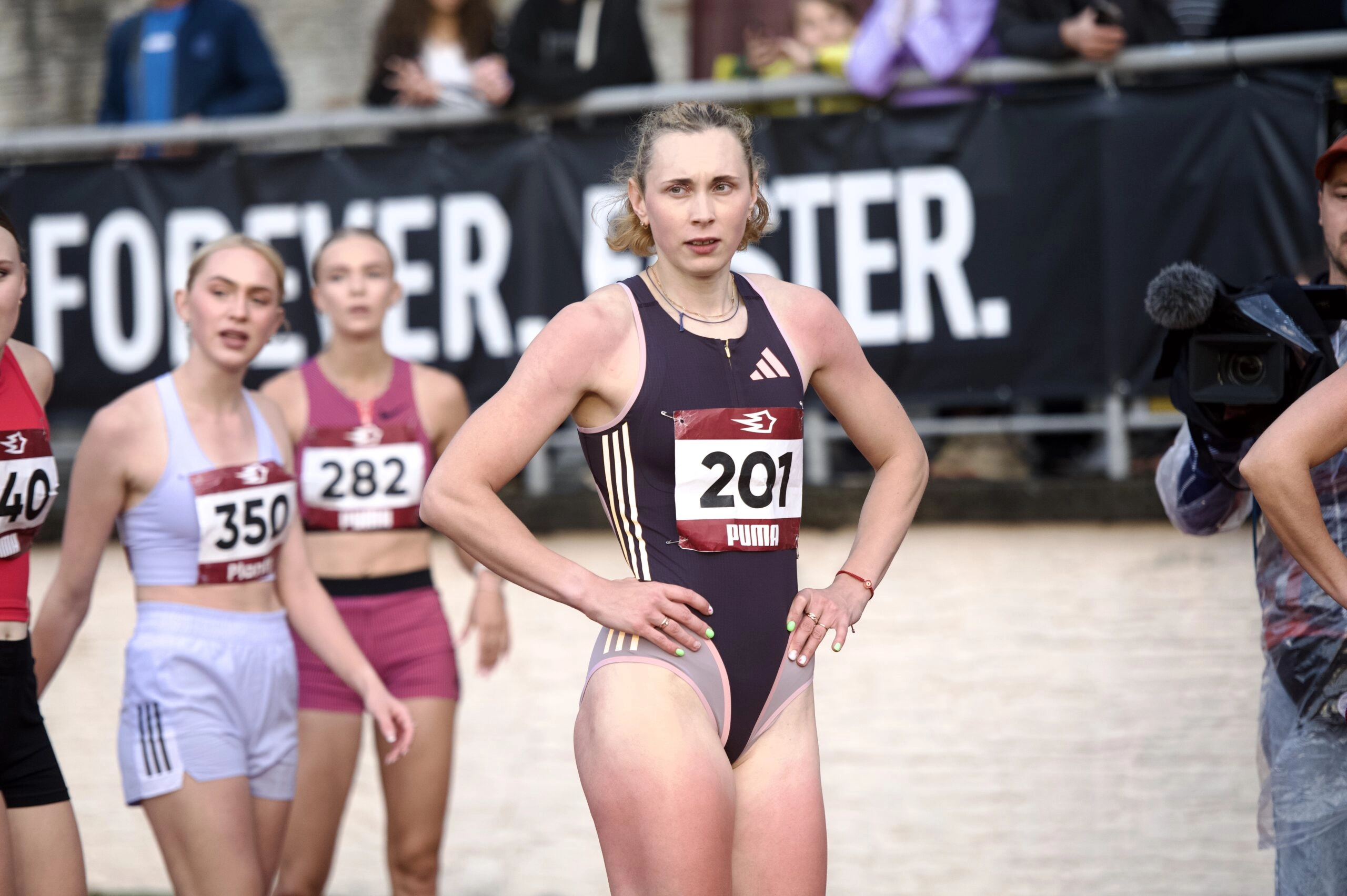Ярослава Магучіх на чемпіонаті України у Львові, підготовка до Євро 2023 у Бірмінгемі