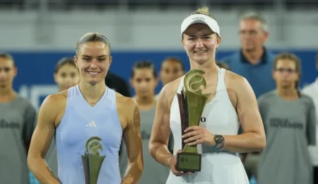Повернення WTA до Афін: Саккарі у фіналі, але трофей – у Крейчикової